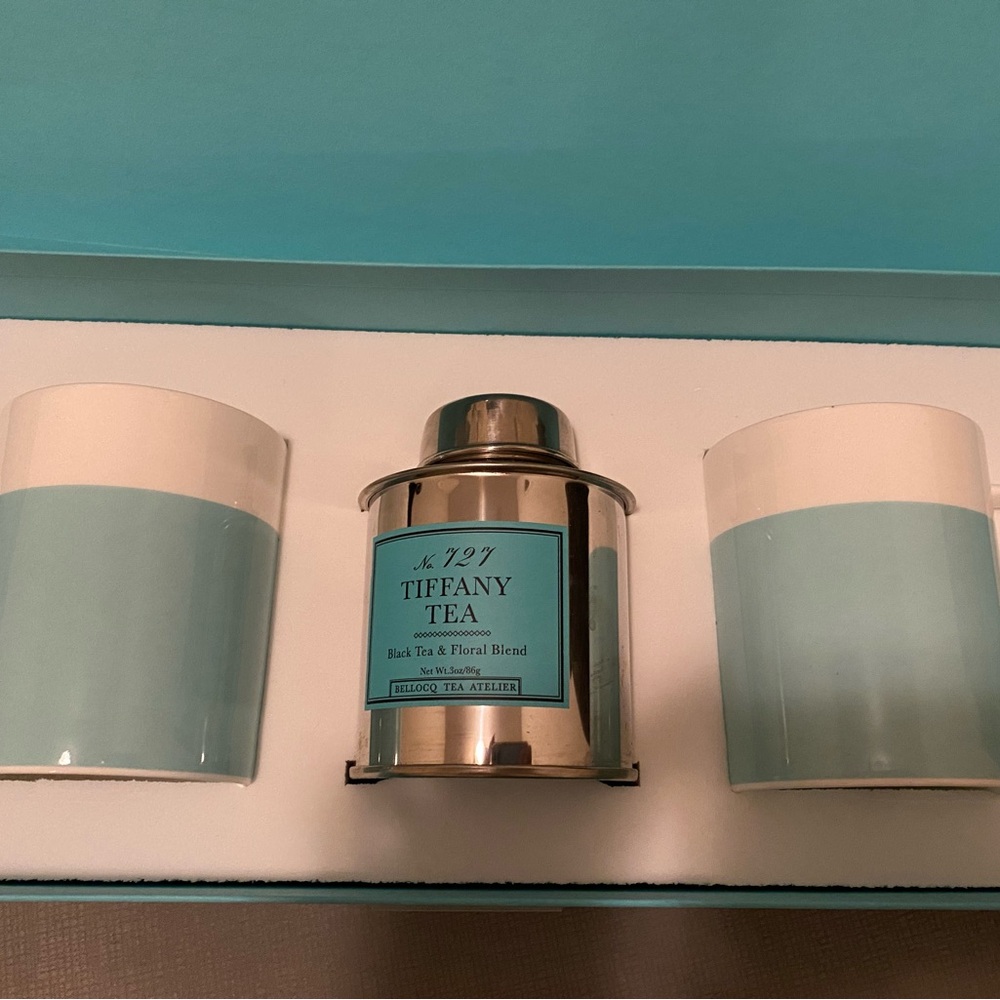 Tiffany & co. Mug set. Tea included if desired.